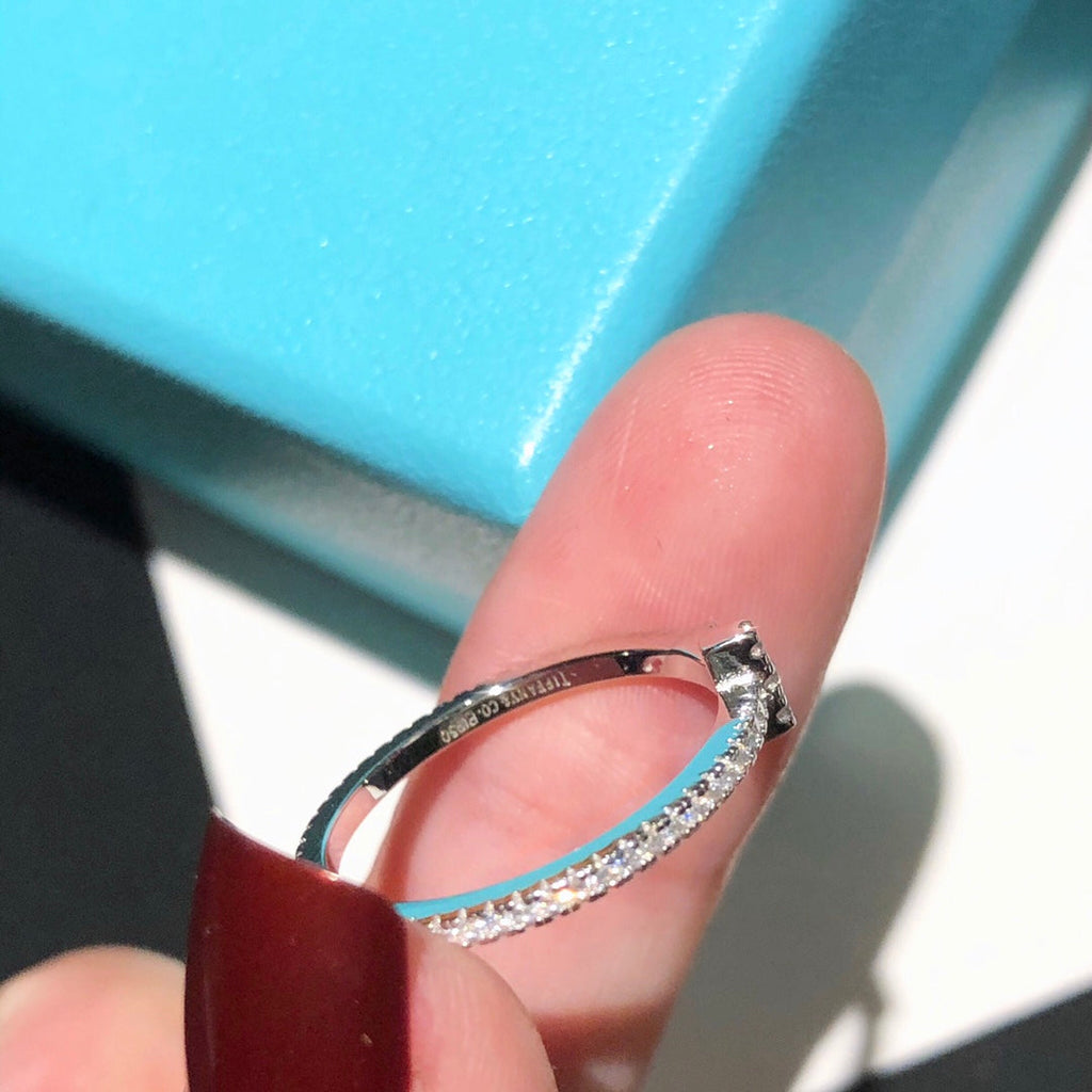 18K Tiffany Diamond Wire  Ring