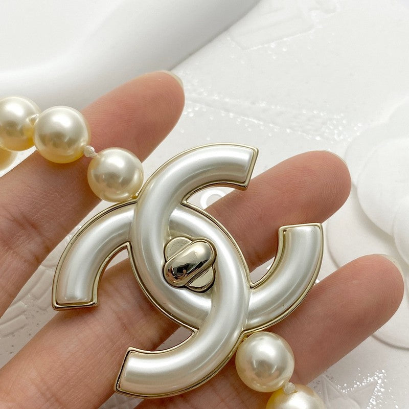 18K  Chanel Pearl Chain Necklace